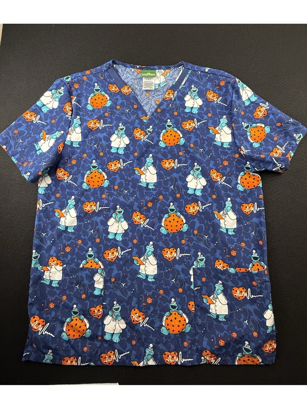 Sesame Street Unisex L V-Neck Blue Orange White Print Poly/Spandex Scrub Top